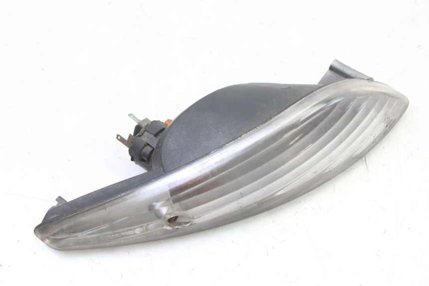 photo de LEFT REAR TURN SIGNAL PEUGEOT ELYSTAR 50 (2002 - 2014) - Alternative perspective