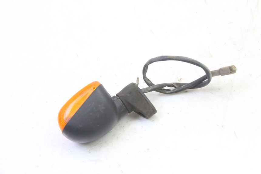 photo de REAR LEFT TURN SIGNAL APRILIA ETX 125 (1998 - 2002) - Zoom on usage condition
