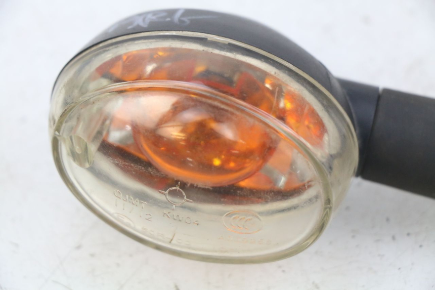 photo de LEFT REAR TURN SIGNAL KEEWAY F-ACT FACT 50 (2006 - 2011) - Zoom on usage condition