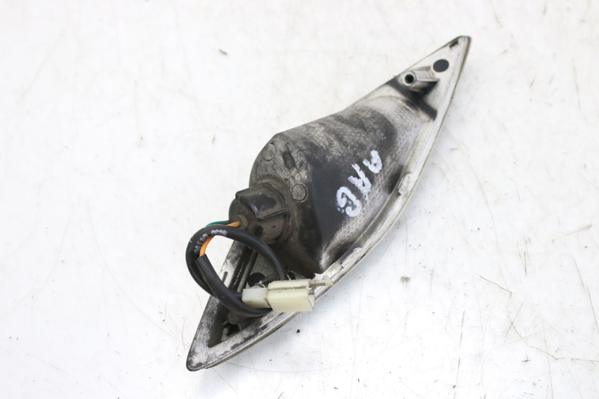 photo de LEFT REAR TURN SIGNAL SYM FIDDLE 3 III 125 (2014 - 2020) - Alternative perspective
