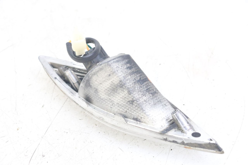 photo de LEFT REAR TURN SIGNAL SYM FIDDLE 3 III 125 (2014 - 2020) - Fixing points details
