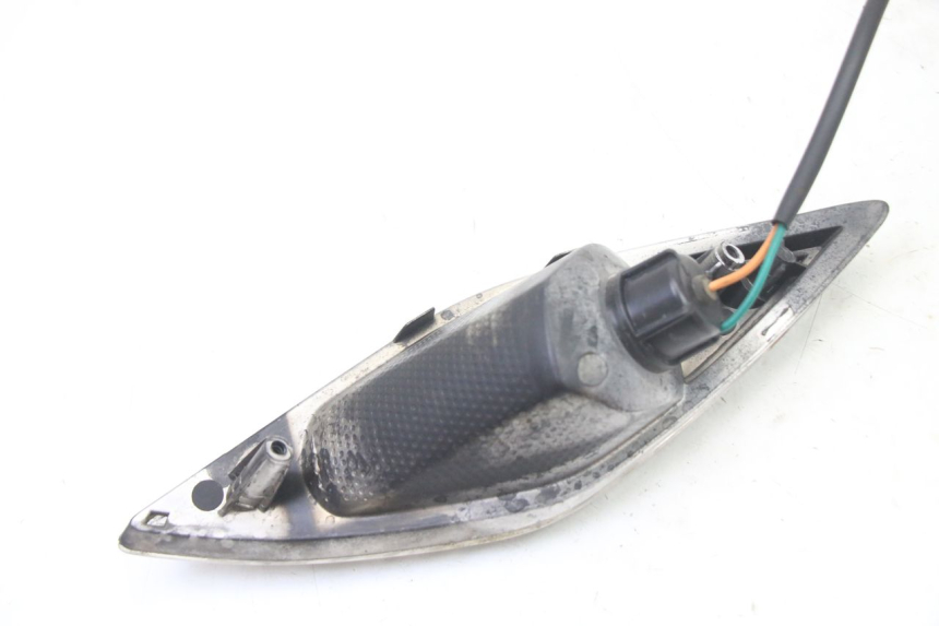 photo de LEFT REAR TURN SIGNAL SYM FIDDLE 3 III 125 (2014 - 2020) - Fixing points details