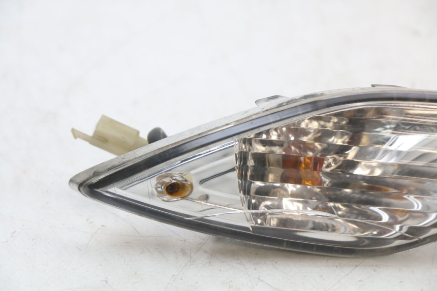photo de REAR LEFT TURN SIGNAL SYM FIDDLE 3 III 50 (2014 - 2020) - Component detail