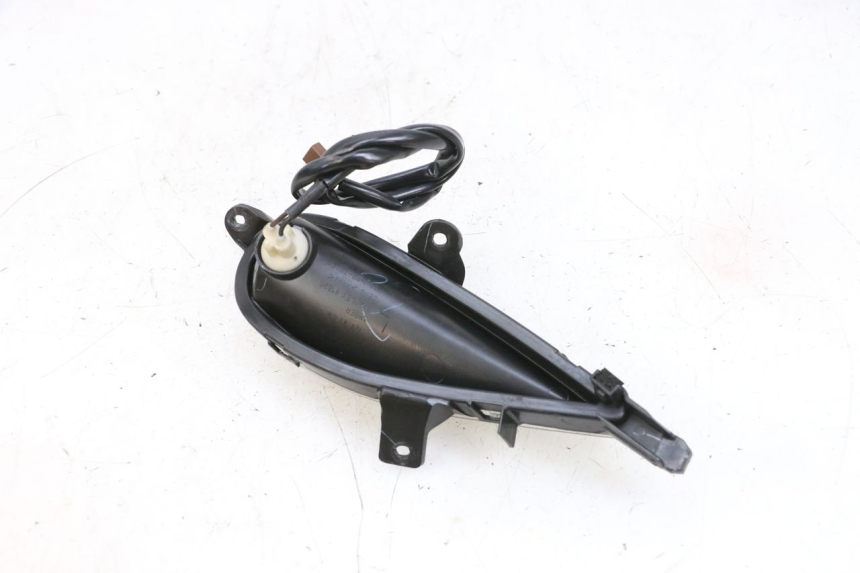 photo de REAR LEFT TURN SIGNAL MBK FLIPPER 115 (2013 - 2017) - Technical close-up