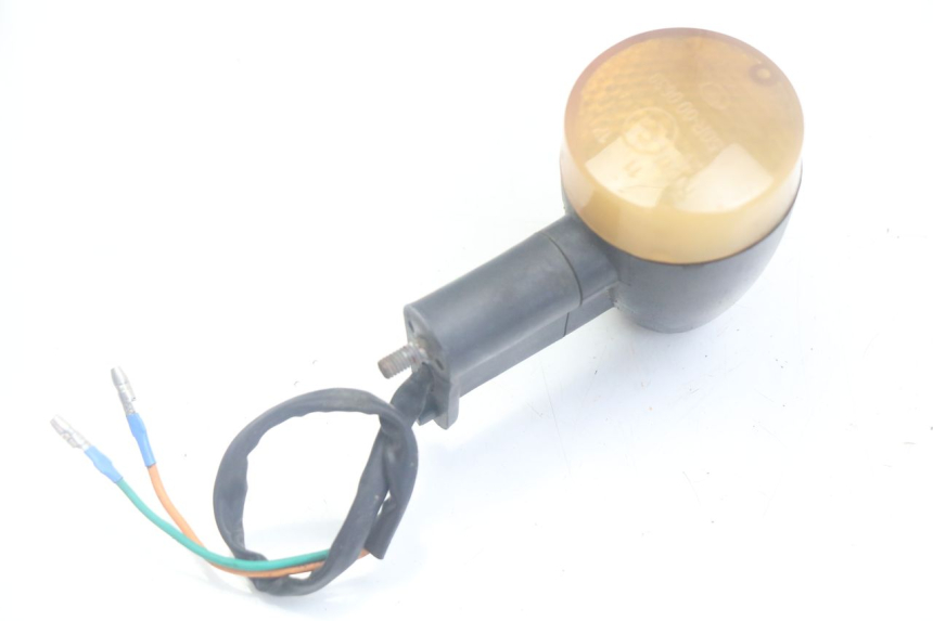 photo de REAR LEFT TURN SIGNAL BAOTIAN FRESH 50 (2004 - 2012) - Zoom on usage condition