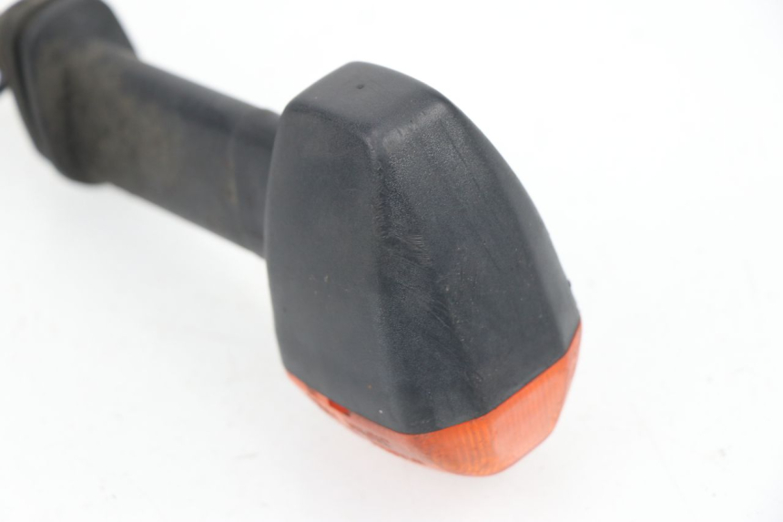 photo de REAR LEFT TURN SIGNAL YAMAHA FZS FAZER 600 (1998 - 2001) - Checked used part