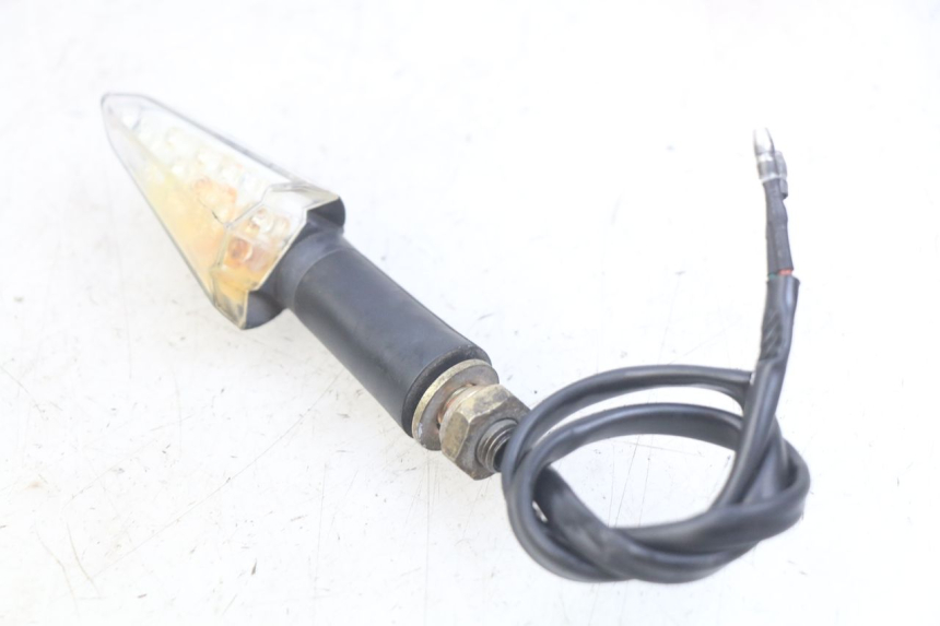 photo de LEFT REAR TURN SIGNAL NECO GPX 4T 50 (2018 - 2022) - Alternative perspective
