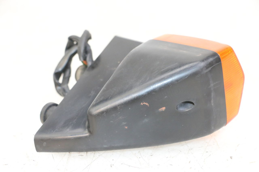 photo de REAR LEFT TURN SIGNAL HONDA CBR F 1000 (1993 - 1996) - Technical close-up