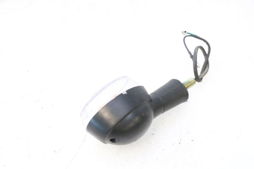 photo de REAR LEFT TURN SIGNAL RIDE JUMP 2T 50 (2012 - 2017) - Zoom on usage condition