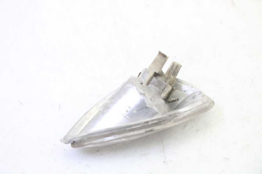 photo de REAR LEFT TURN SIGNAL PIAGGIO LIBERTY 125 (1998 - 2008) - Zoom on usage condition
