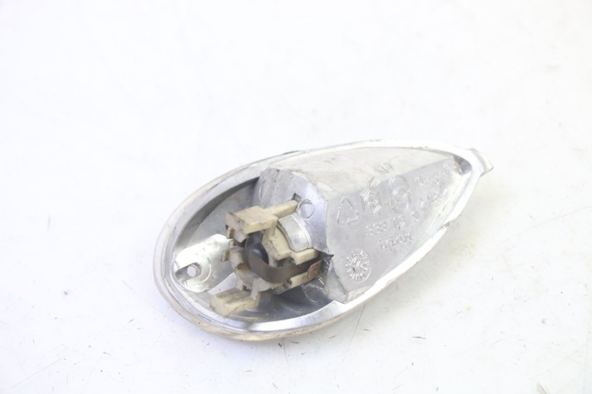 photo de REAR LEFT TURN SIGNAL PIAGGIO LIBERTY 125 (1998 - 2008) - Alternative perspective