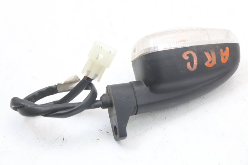 photo de REAR LEFT TURN SIGNAL MOTO GUZZI NORGE 8V GT 1200 (2011 - 2016) - Alternative perspective