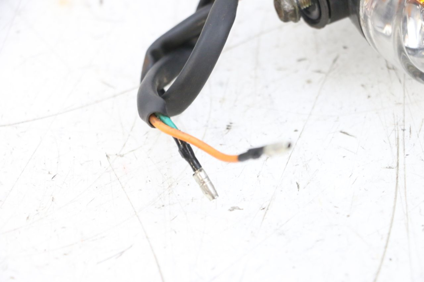 photo de REAR LEFT TURN SIGNAL SYM ORBIT 2 4T 50 (2008 - 2017) - Alternative perspective