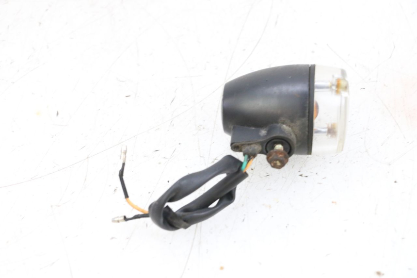 photo de REAR LEFT TURN SIGNAL SYM ORBIT 2 50 (2008 - 2014) - Technical close-up