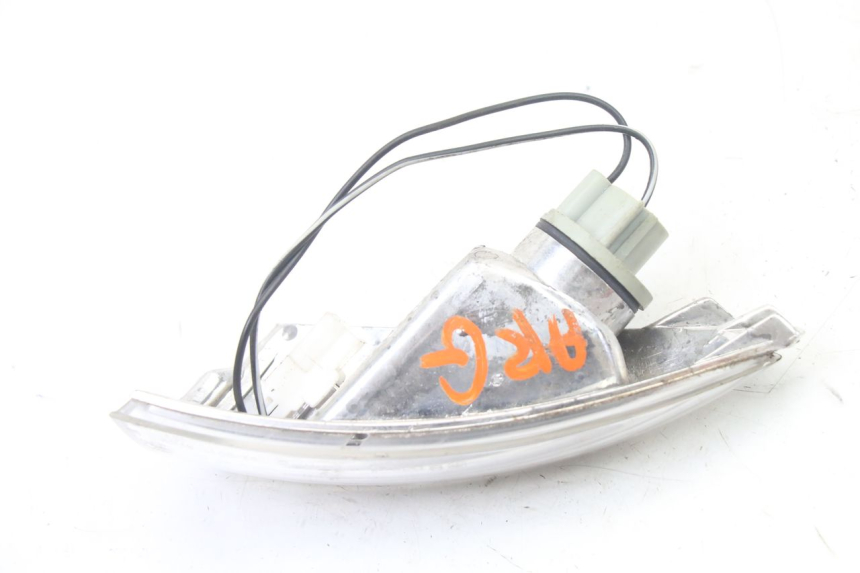 photo de LEFT REAR TURN SIGNAL PIAGGIO FLY 2T 50 (2004 - 2017) - Alternative perspective