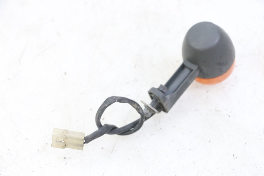 photo de REAR LEFT TURN SIGNAL APRILIA RALLY AC 50 (1995 - 2004) - Zoom on usage condition