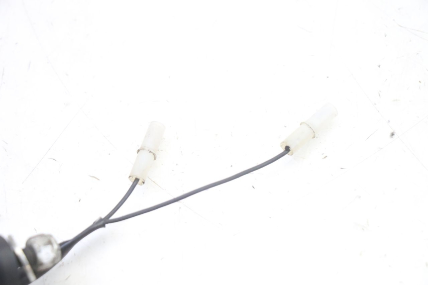 photo de REAR LEFT TURN SIGNAL GILERA RUNNER SP 50 (2006 - 2008) - Technical close-up