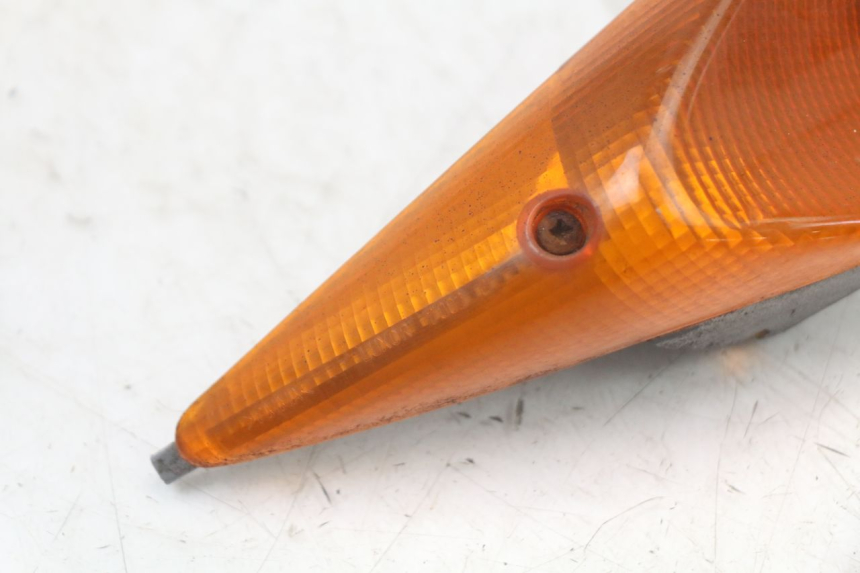 photo de LEFT REAR TURN SIGNAL PEUGEOT SPEEDFIGHT 100 (1997 - 2007) - Zoom on usage condition