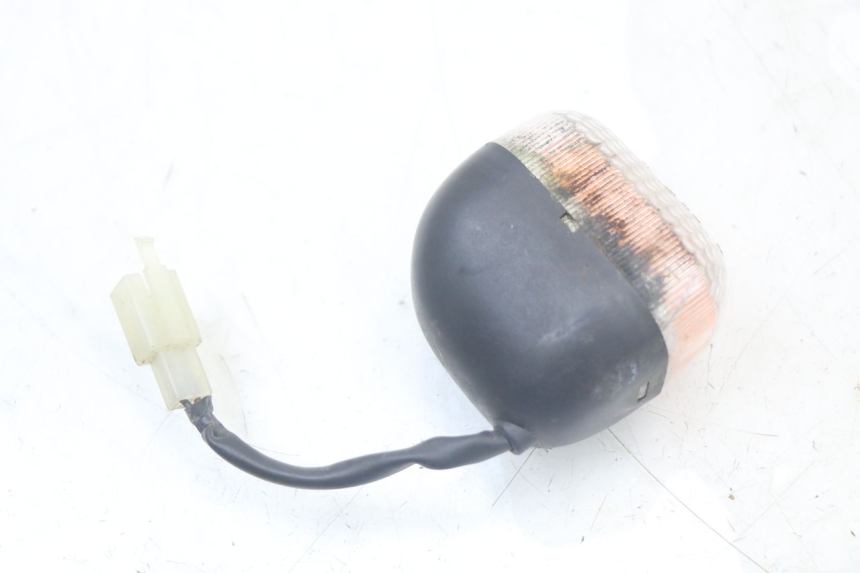 photo de LEFT REAR TURN SIGNAL MBK STUNT NAKED 50 (2004 - 2018) - Technical close-up