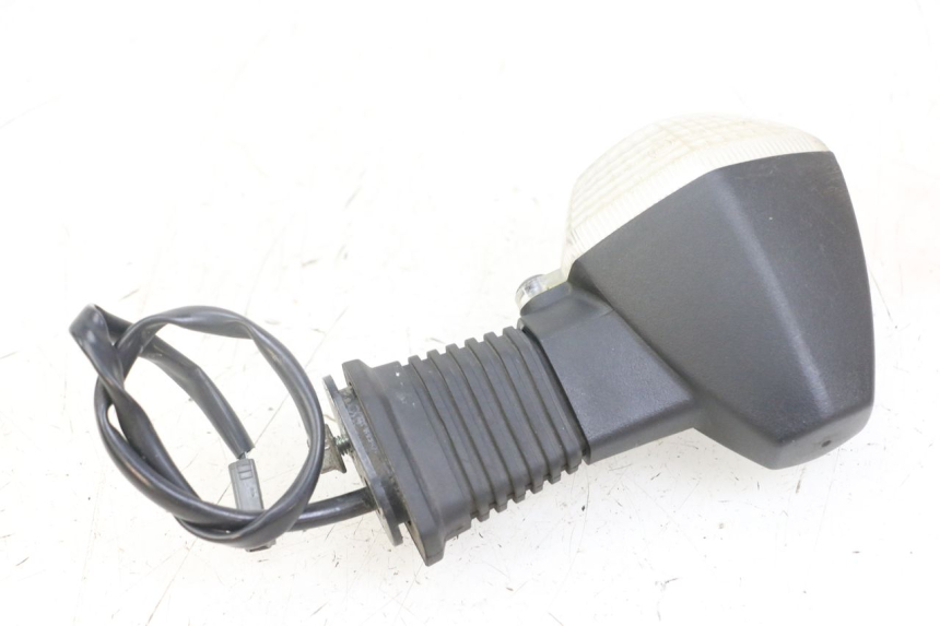 photo de REAR LEFT TURN SIGNAL SUZUKI GSX F GSXF 650 (2007 - 2015) - Technical close-up