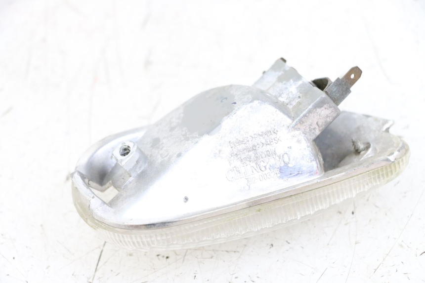 photo de REAR LEFT TURN SIGNAL PIAGGIO TYPHOON 50 (2000 - 2009) - Technical close-up