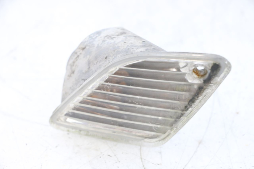 photo de LEFT REAR TURN SIGNAL PIAGGIO VESPA GTS SUPER IE 125 (2009 - 2016) - Zoom on usage condition