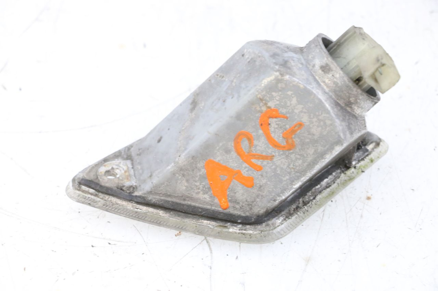photo de LEFT REAR TURN SIGNAL PIAGGIO VESPA GTS SUPER IE 125 (2009 - 2016) - Fixing points details