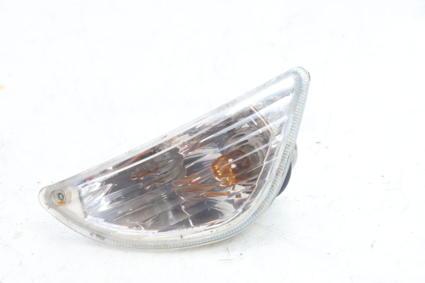 photo de LEFT REAR TURN SIGNAL PIAGGIO VESPA S 2T 50 (2007 - 2014) - Main view