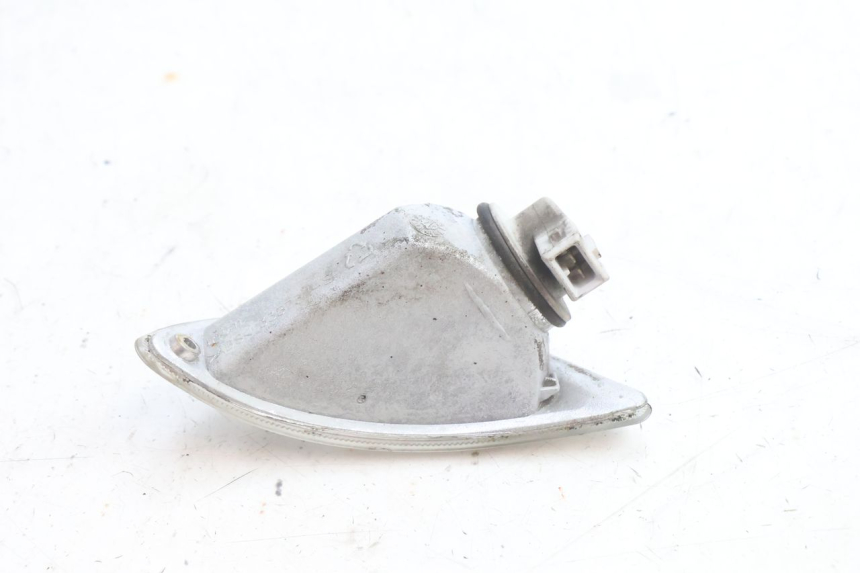 photo de LEFT REAR TURN SIGNAL PIAGGIO VESPA S 2T 50 (2007 - 2014) - Alternative perspective