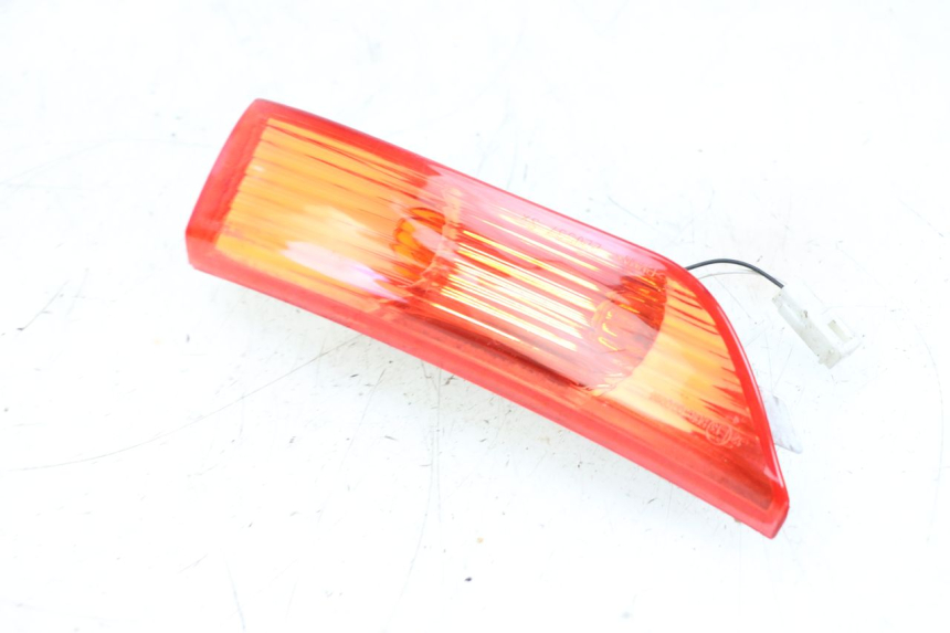 photo de LEFT REAR TURN SIGNAL PIAGGIO X8 125 (2004 - 2007) - Checked used part
