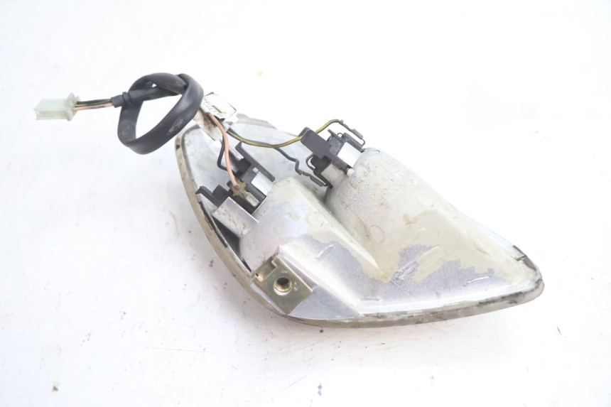 photo de LEFT REAR TURN SIGNAL PIAGGIO X9 EVOLUTION 125 (2003 - 2007) - Fixing points details