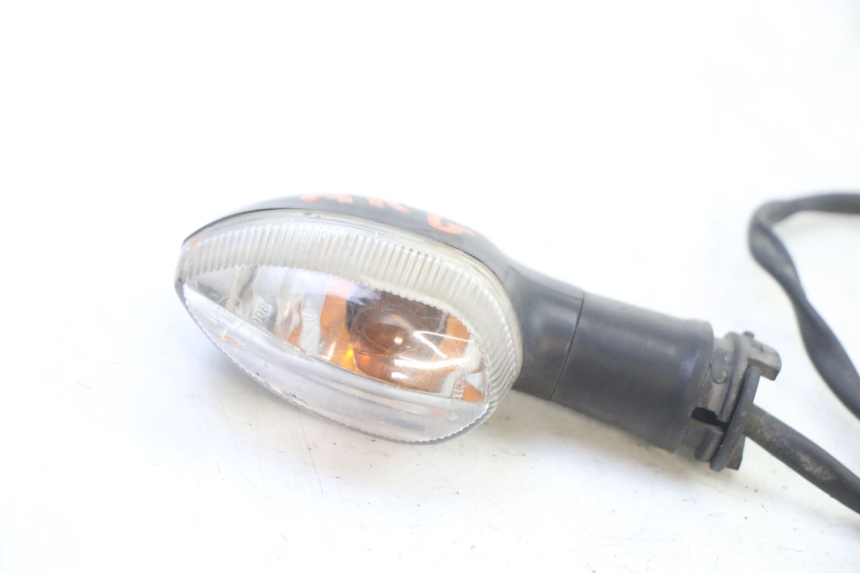 photo de REAR LEFT TURN SIGNAL YAMAHA XJ6 ABS 600 (2008 - 2016) - Zoom on usage condition