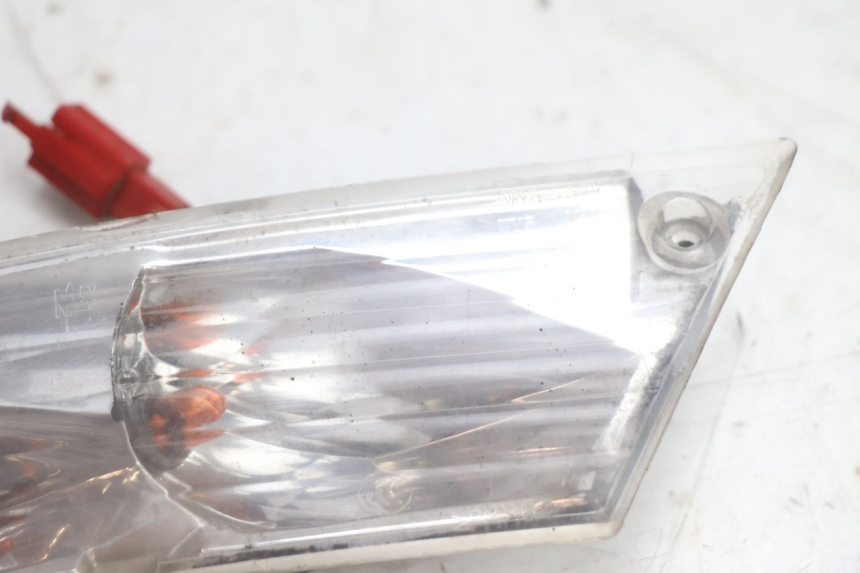 photo de REAR LEFT TURN SIGNAL PIAGGIO ZIP IGET 4T 50 (2021 - 2023) - Zoom on usage condition