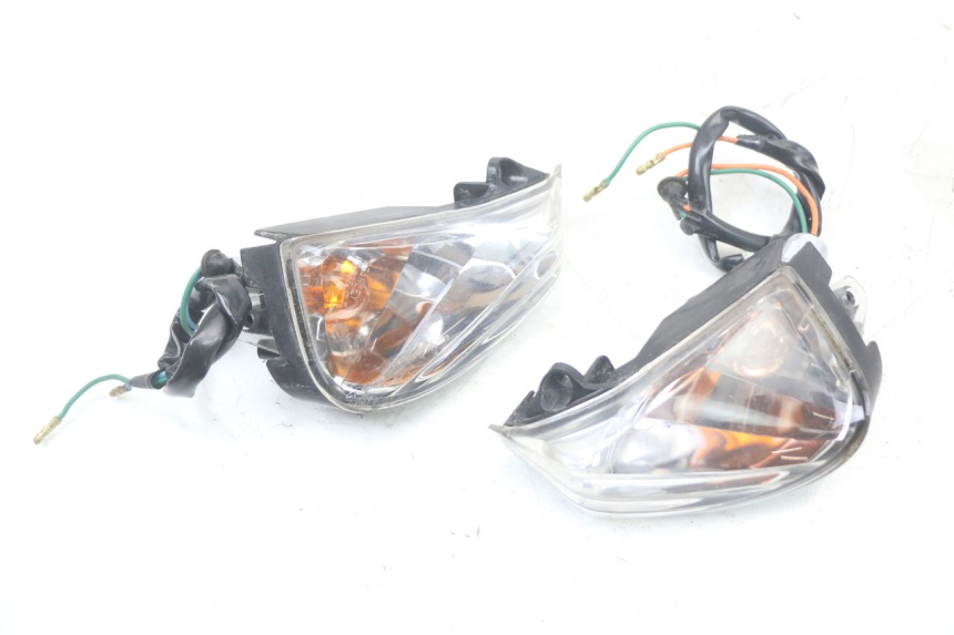photo de REAR TURN SIGNAL HONDA PCX (JF28) 125 (2009 - 2011) - Alternative perspective