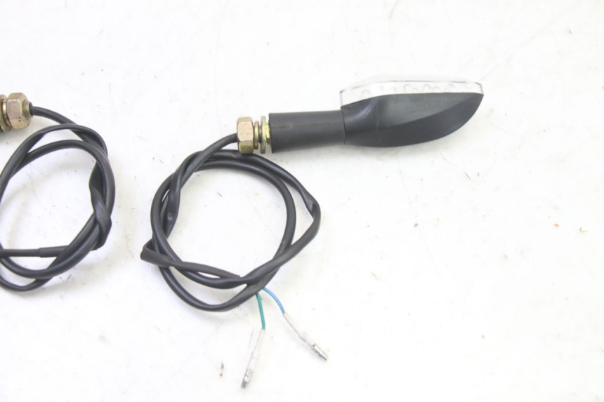 photo de REAR TURN SIGNAL KIDEN KD125-G 125 (2018 - 2022) - Checked used part
