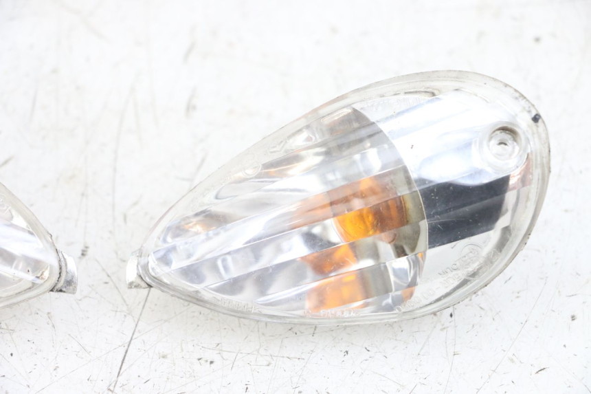 photo de REAR TURN SIGNAL PIAGGIO LIBERTY 125 (2009 - 2013) - Alternative perspective