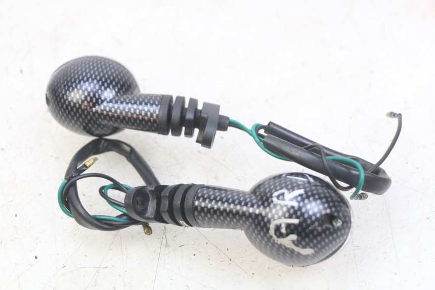 photo de REAR TURN SIGNAL PEUGEOT LUDIX 50 (2008 - 2017) - Technical close-up