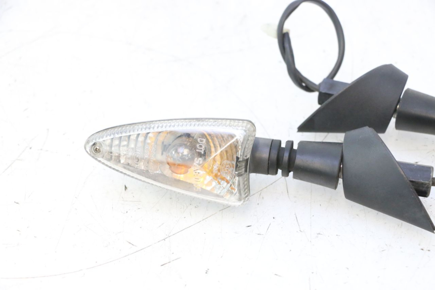 photo de REAR TURN SIGNAL PIAGGIO MP3 500 (2016 - 2018) - Supplementary product photo