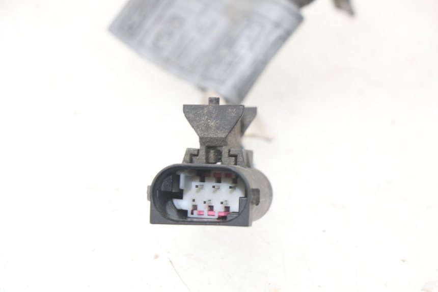 photo de REAR TURN SIGNAL BMW R GS 1200 (2005 - 2007) - Alternative perspective