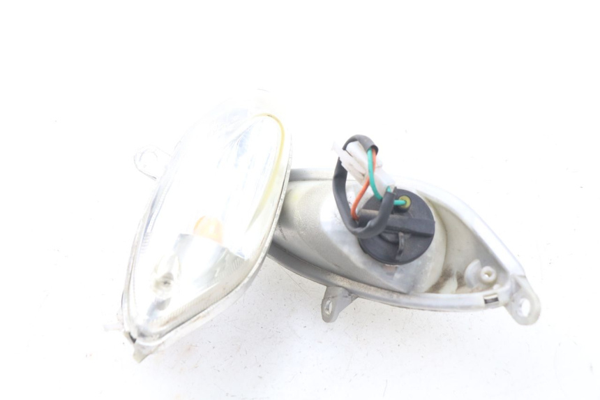 photo de REAR TURN SIGNAL DAELIM S4 50 (2010 - 2015) - Component detail