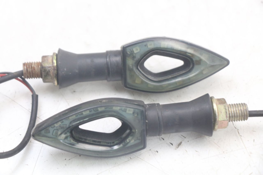 photo de REAR TURN SIGNAL DERBI SENDA SM X-TREME 50 (2006 - 2010) - Component detail