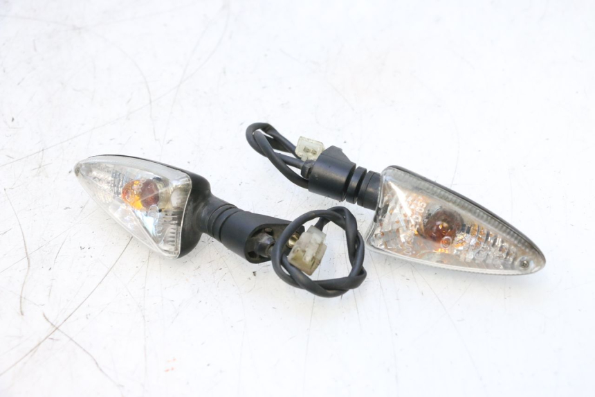 photo de REAR TURN SIGNAL APRILIA SR MOTARD 50 (2012 - 2018) - Alternative perspective