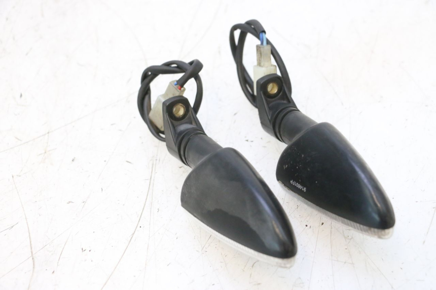 photo de REAR TURN SIGNAL APRILIA SR MOTARD 50 (2012 - 2018) - Fixing points details