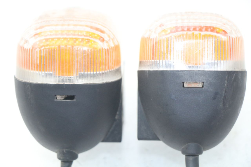 photo de REAR TURN SIGNAL MBK STUNT NAKED 50 (2004 - 2018) - Alternative perspective