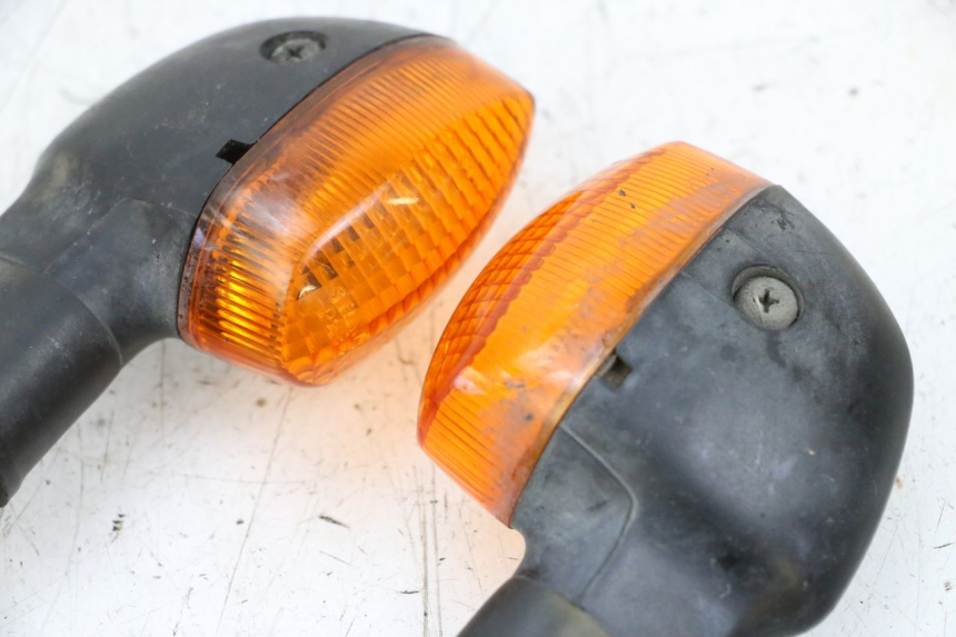photo de REAR TURN SIGNAL YAMAHA TDM ABS 900 (2002 - 2014) - Component detail
