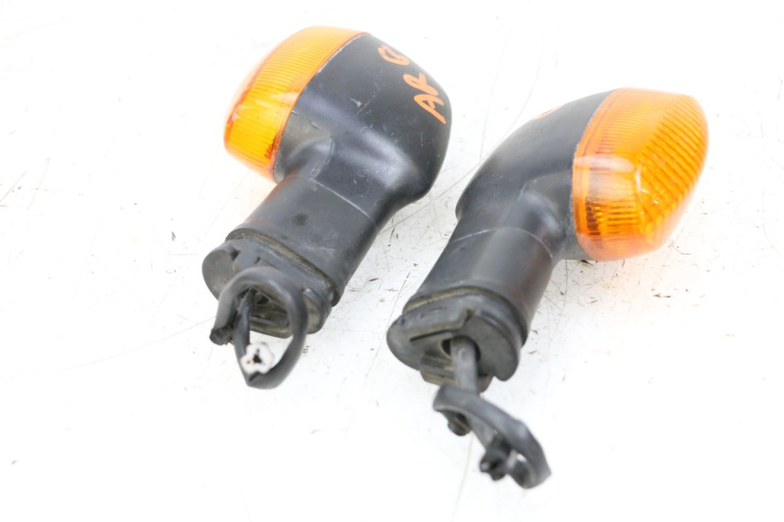 photo de REAR TURN SIGNAL YAMAHA TDM ABS 900 (2002 - 2014) - Surface and material condition