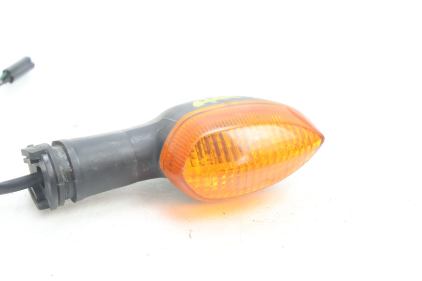 photo de REAR TURN SIGNAL YAMAHA TDM ABS 900 (2002 - 2014) - Fixing points details