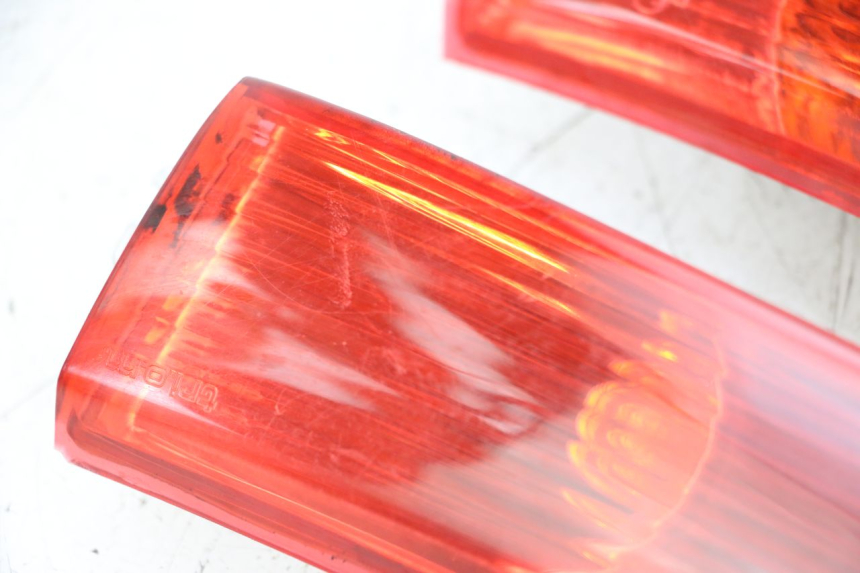 photo de REAR TURN SIGNAL PIAGGIO XEVO - X EVO 125 (2007 - 2017) - Checked used part