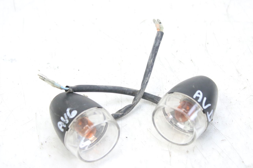 photo de FRONT TURN SIGNAL KYMCO AGILITY 4T 50 (2005 - 2018) - Main view