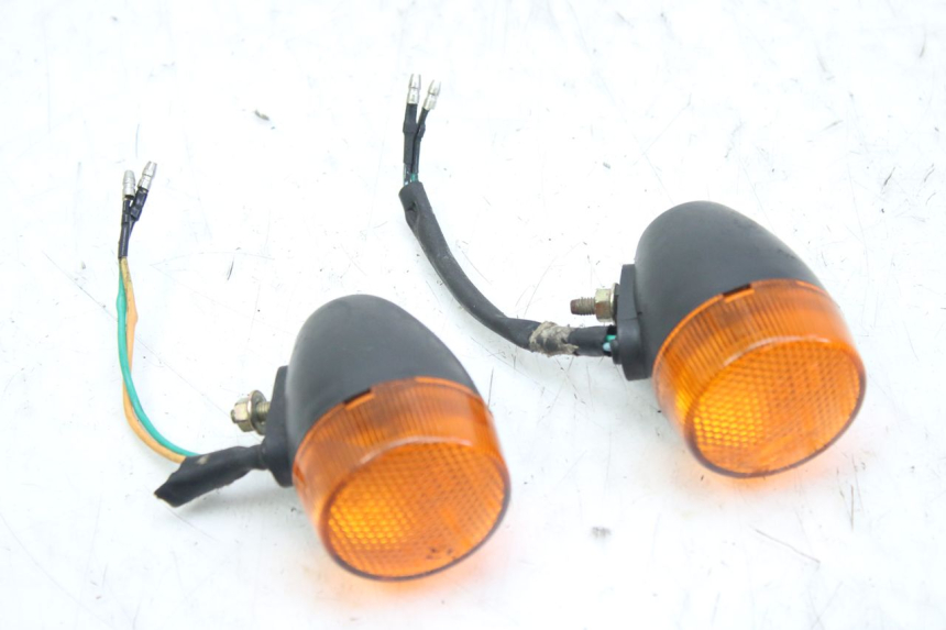 photo de FRONT TURN SIGNAL KYMCO AGILITY 4T 50 (2005 - 2018) - Main view